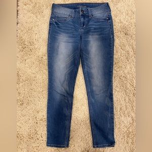 Maurice’s women’s jeggings.  Size small short.